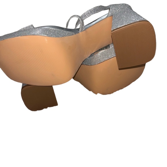 NWT Heels Womens Size 7.5 8 Silver Chunky Block Glittery Sparkly Party - Picture 7 of 8